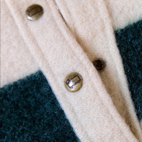 SOLD Wool rich Hudson Bay pullover - Picture 2 of 7